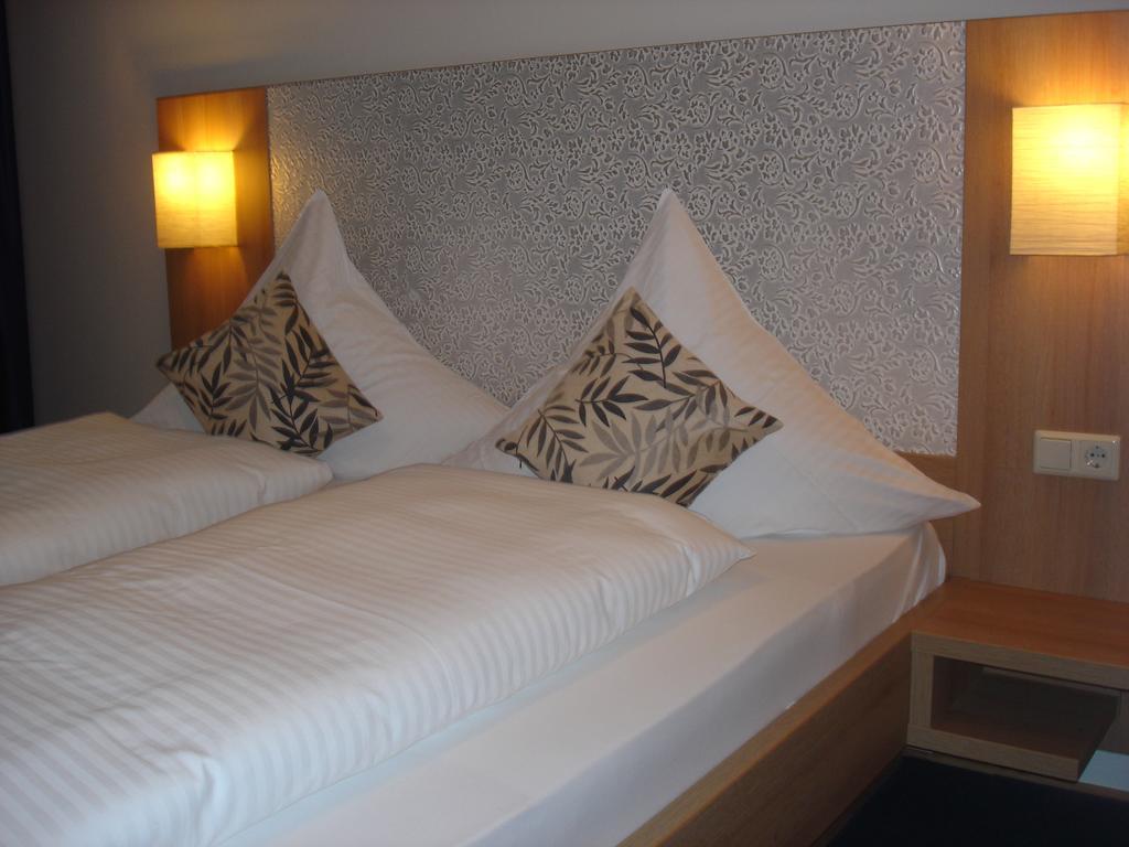 Rhein-Hotel アンダーナッハ 部屋 写真