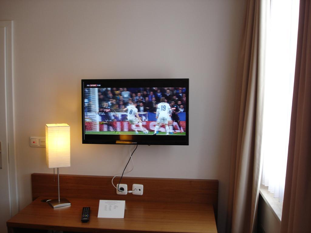 Rhein-Hotel アンダーナッハ エクステリア 写真