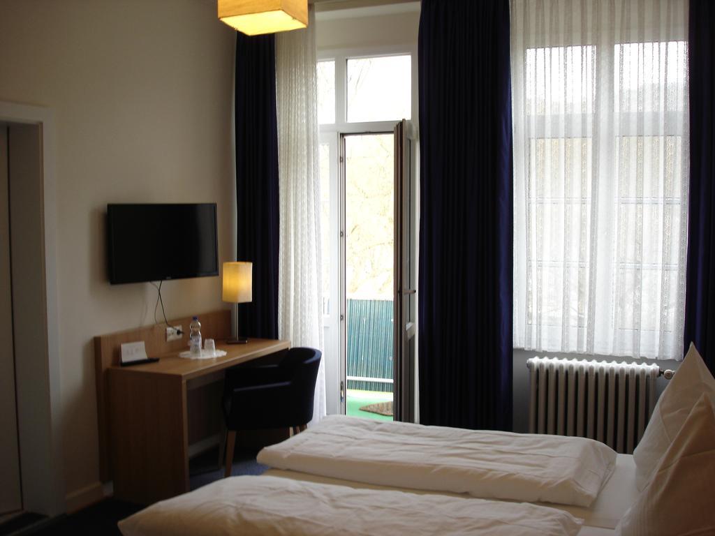 Rhein-Hotel アンダーナッハ エクステリア 写真